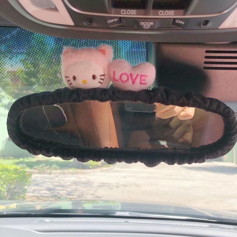 Armas kassijänes multikas turvavöö uus tahavaatepeegel Lõuna-Korea autopeegel rippuvad tarvikud roosa interjöör naine