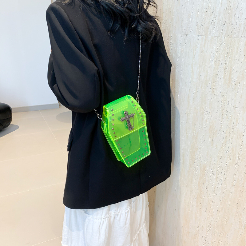 Geantă de mână transfrontalieră de primăvară nouă geantă pătrată mică transparentă cu nituri geantă de umăr verticală în stil gotic retro pentru telefon mobil