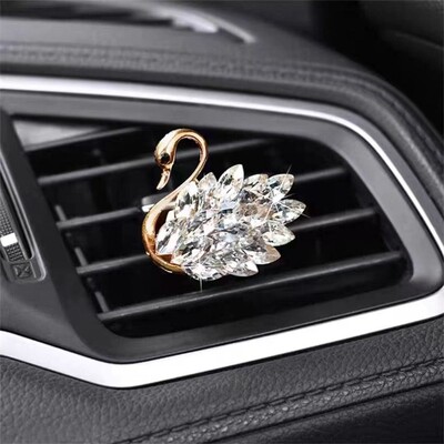 1 БР. Creative Swan Shape Outlet Vent Clip Луксозна диамантена ароматерапевтична скоба Прост автоматичен ароматен дифузор