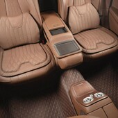 Ādas automašīnas sēdekļa spilvena 3D izliekuma dizains ir piemērots Mercedes uzlabotajam jostasvietas balsta sēdekļa spilvena elpojošajam auto inter