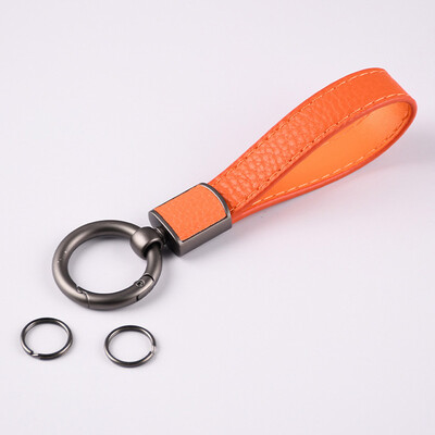 Sieviešu luksusa metāla ādas atslēgu piekariņu turētājs Vīriešu sīkrīki Pāris Auto atslēgu piekariņu piederumi Augstas kvalitātes automašīnas atslēgu turētājs