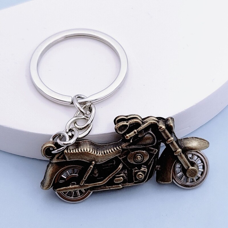 Jaunas modes radošās tendences motociklu atslēgu piekariņš vīriešiem sieviešu metāla jostas atslēgu piekariņš Labākā dāvana atslēgu piekariņš Auto atslēgu piekariņš rotaslietas dāvanas