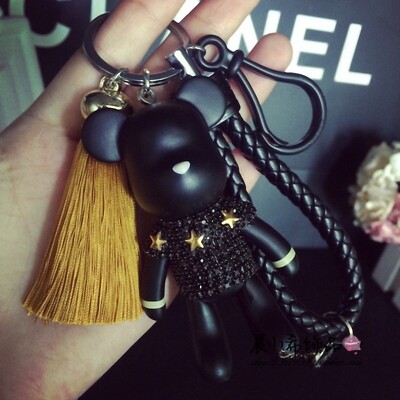 2021. gada modes Bomgom Pušķi multfilma Popobe Drūmais Lācis Atslēgu piekariņš Mīlīgs somas piekariņa turētājs multfilmas sveķu atslēgu piekariņš