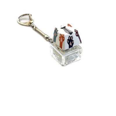 Ключодържател с копчета Ключодържател за декомпресия Механична клавиатура Бутон Ключодържател Ключодържател на върха на пръста Ключодържател Висулка Антистрес играчка