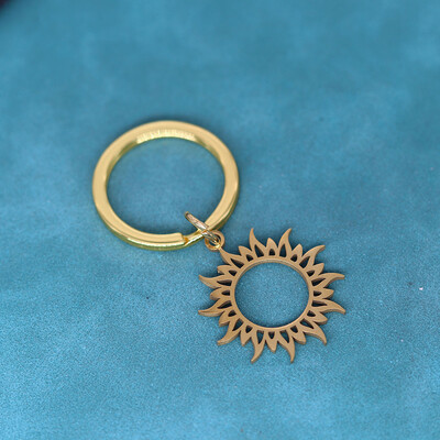 Nedar roku darbs saules simbola atslēgu piekariņš sievietēm vīriešiem nerūsējošā tērauda atslēgu piekariņš Talisman rotaslietas kulons atslēgu piekariņš metāla pārim