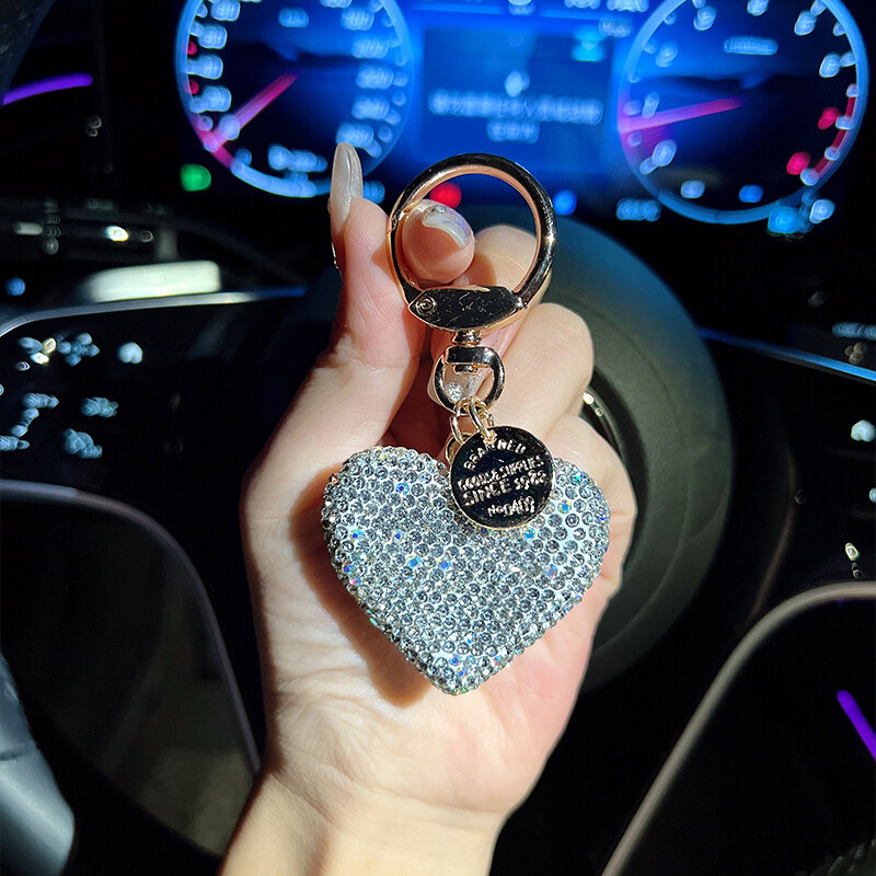 Radošs sirds formas atslēgu piekariņš ar dimanta radzēm, moderns persiku sirds automašīnas atslēgu piekariņš, izsmalcināts somas kulons, dekoratīva dāvana