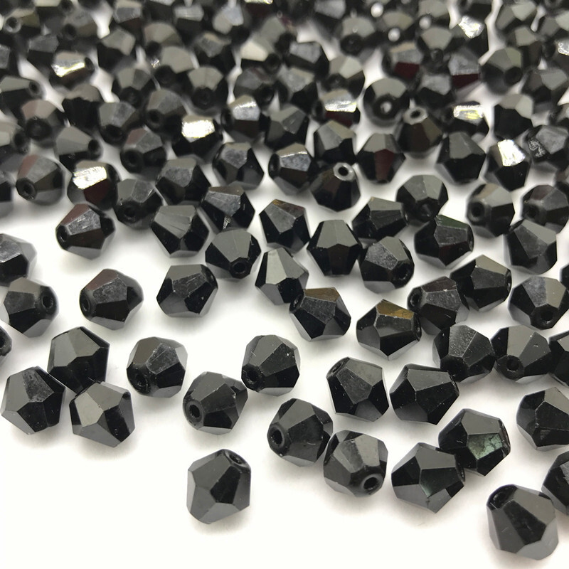 Vruće prodavane 4/6/8 mm prešane gornje dvije šiljate perle kristalne staklene perle romb perle DIY pribor za nakit