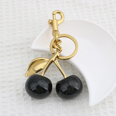 1 gab. Automašīnas ceļojumu soma piekariņi Vasaras ķiršu kulons atslēgu piekariņš melns ķiršu atslēgu piekariņš Aksesuāri vīriešiem Sieviešu rotaslietas dāvanas