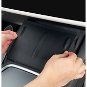 1 buc. Potrivit pentru Tesla Model 3 YSX Highland 2024 2023 2022, control central, încărcare fără fir din silicon, piese auto interioare