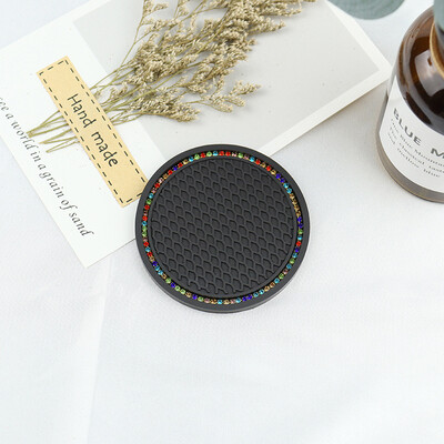 2gab Neslīdošs auto ūdens krūzes paliktnis Dimanta kalnu gumijas paklājiņš pudeļu turētājam.