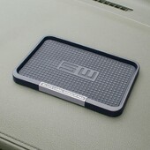 Upravljačka ploča automobila Silikonska podloga Protuklizni držač telefona Podloga za pohranu Upravljačka ploča za mobitel Postavljanje sunčanih naočala Unutarnji dodaci