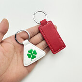 Зелено бял кожен ключодържател с четирилистна детелина за кола Alfa Romeo GT Giulia Giulietta Stelvio Mito Lucky Pendant Styling