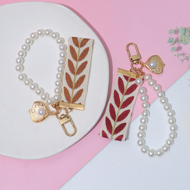 Breloc elegant din perle artificiale Bratara din coajă din frunze Breloc cu pandantiv pentru femei Decor de zi cu zi pentru geanta Charm Breloc pentru mașină Cadou de aniversare