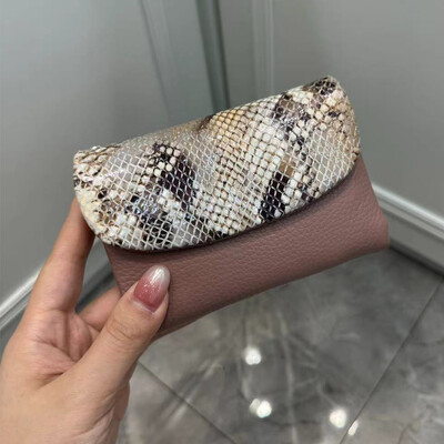 Portofel scurt din piele de vacă, cu model de șarpe, în 10 culori