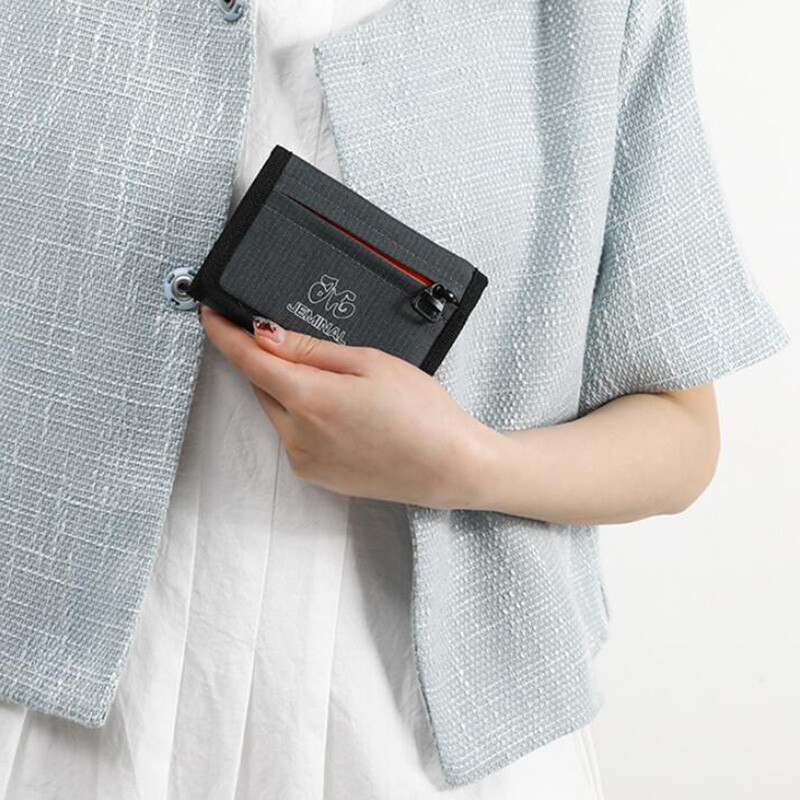 Japāņu stila neilona trīskāršu gadījuma maks vīriešiem vīriešiem sievietēm, jauniem jaunumiem naudas soma Maks ar rāvējslēdzēju monētas ID karšu turētāja somiņa