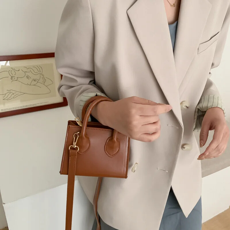 2024. Nova mala četvrtasta torba Nova popularna retro mini ručna torbica Literary Crowds Na rame Messenger Ženska torba