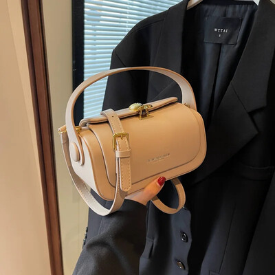 Geantă de umăr neagră clasică Genți de mână reversibile, retro, pătrate, 2024, noi Genți de mână cu clapă din piele texturată de mare capacitate