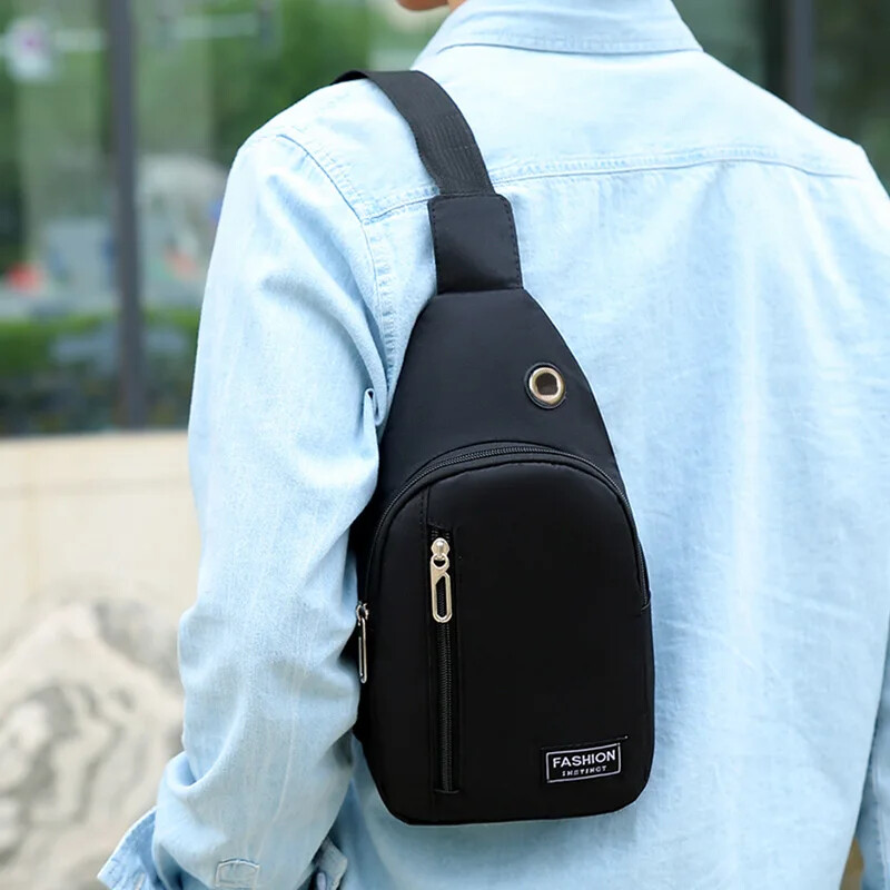 Geantă de piept din nailon pentru bărbați Geantă de umăr multifuncțională ocazională la modă pentru sporturi în aer liber Geantă crossbody versatilă