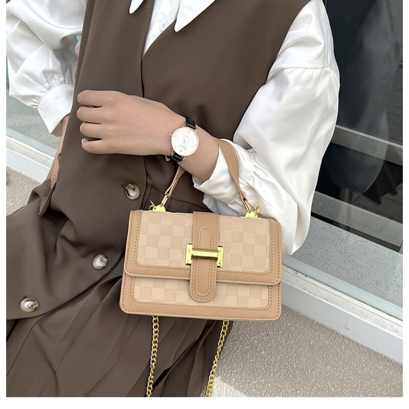 Geantă de toamnă 2024 pentru femei, geantă de umăr cu lanț, geantă de modă pentru femei, personalizată retro, portabilă, mică, pătrată