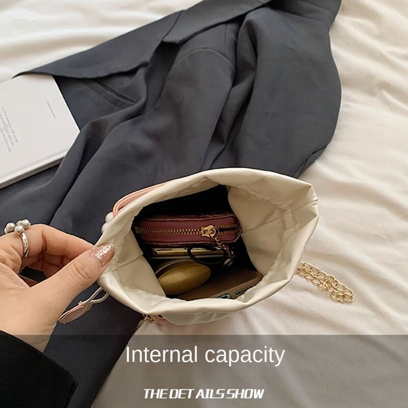 Geantă din talie cu perle Geantă de mână cu lanț de modă Cadouri Geantă de mână cu șnur, vintage, cu umăr, geantă mică pătrată din piele PU