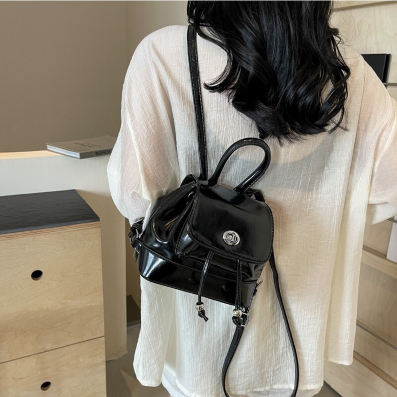 Mini Pu ādas mugursoma sievietēm 2024 Y2K korejiešu vienkārša studentu skolas soma ikdienišķa retro melna sarkana modes ceļojumu mazas mugursomas