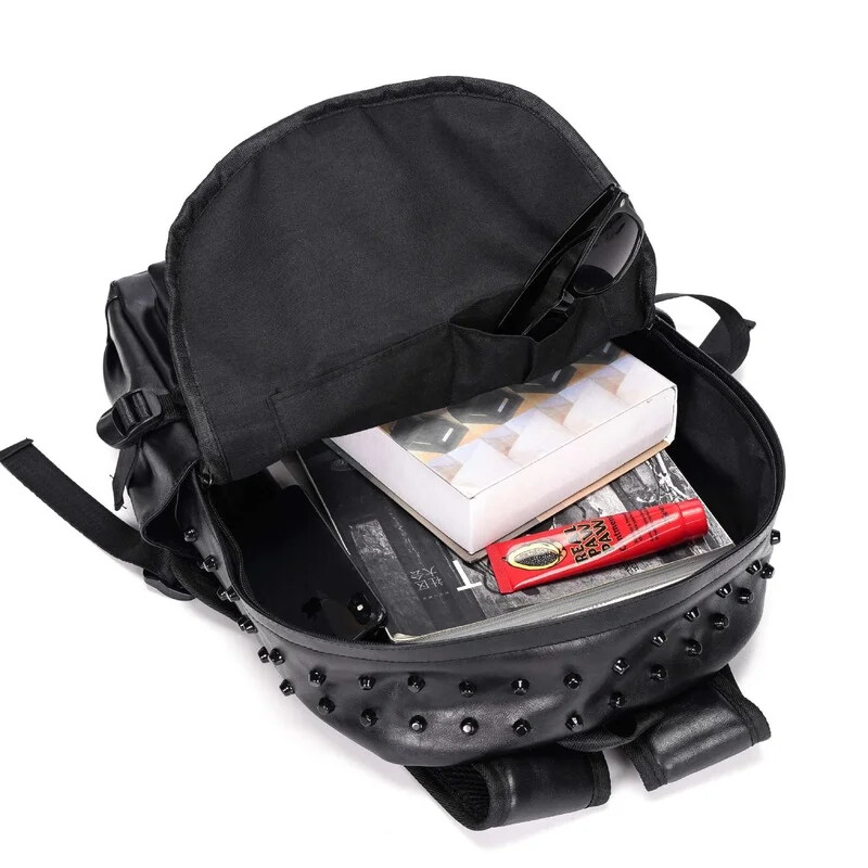 Модни мъжки раници Маркови дизайнерски раници с нитове Мъжки раници за пътуване от мека PU кожа Мъже Жени Ученическа чанта с голям капацитет