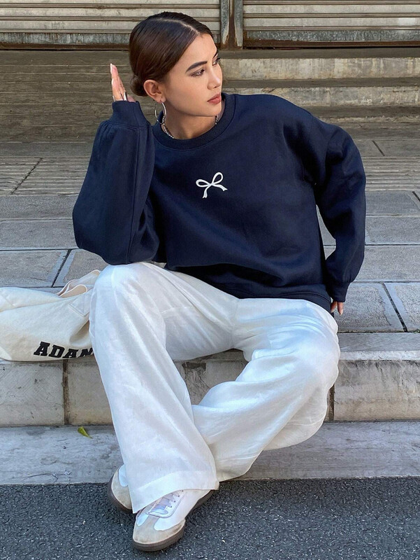 Hanorace casual de damă cu fundă Kawaii cu imprimeuri grafice Pulover confortabil, cald, supradimensionat, cu glugă, fleece de toamnă, haine moi pentru femei