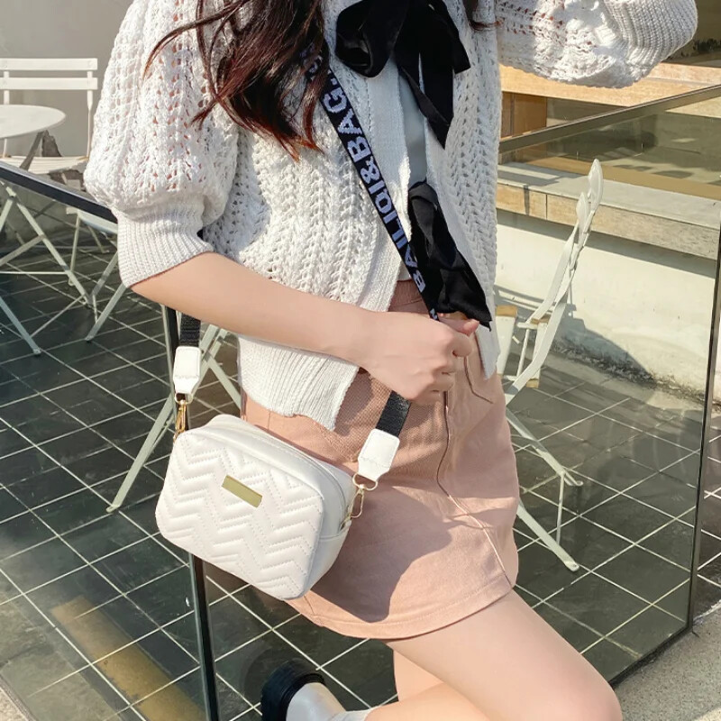 Jaunums Fashion Sieviešu maza Crossbody soma PU ādas kurjera soma ar rāvējslēdzēju Rokassomu Maks Vasaras ceļojumu soma sievietēm