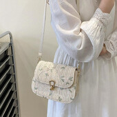 Geantă de șa țesătă cu flori de modă pentru femei Genți de umăr drăguțe din paie Genți de mână ocazional la modă pentru doamne, genți de mână cu broderie din dantelă