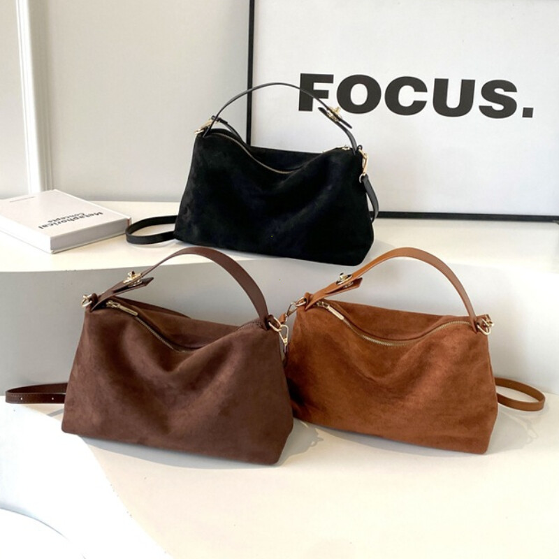 Geantă retro avansată pentru femei 2025, nouă geantă de umăr texturată mată, cu geantă tote de mare capacitate pentru navetă