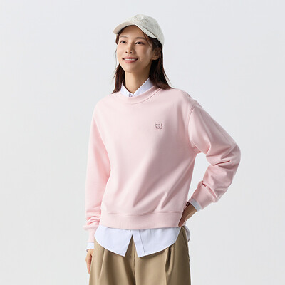 Semir Hoodie Sieviešu Vienkāršs, vienkāršs, brīvs izšūts 2025. gada jauns pavasara sieviešu apģērbs ar nolaižamiem pleciem