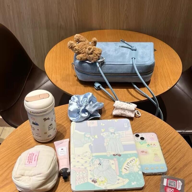 Korejiešu modernas lielas ietilpības plecu somas Modes PU ādas rokassomas Sieviešu Bostonas somas Vasaras padušu somas braucieniem