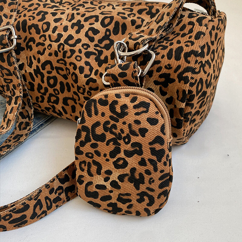 Geantă cu curea de umăr lată Geantă la modă pentru femei, cu un singur umăr, geantă cu pernă cu imprimeu leopard, cu husă pentru bani