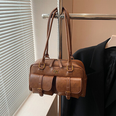 Bostonas soma sievietēm ar vairākām kabatām padušu soma PU ādas vintage plecu soma Sajūga soma ceļojumu darbam