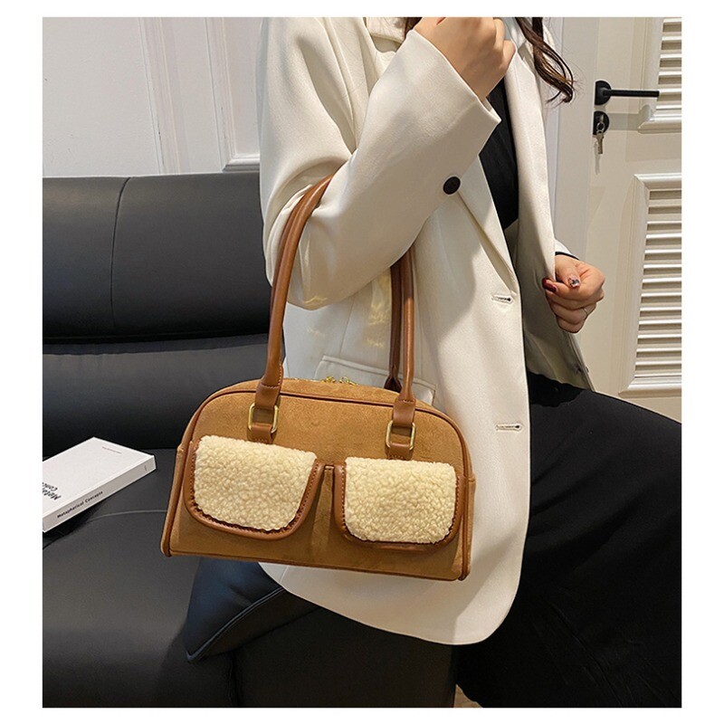 Super zgodna mala torba od antilopa koja blokira boje 2024. Nova jesen i zima Svestrana torba ispod pazuha na jedno rame Ručna torba Boston