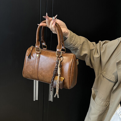 Geantă de umăr cu pernă nouă pentru femei, geantă de mână retro roșie Boston, geantă de cumpărături, geantă crossbody din piele PU de capacitate mare