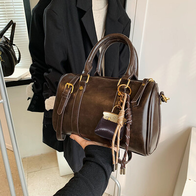 Geantă de umăr cu pernă nouă pentru femei, geantă de mână retro roșie Boston, geantă de cumpărături, geantă crossbody din piele PU de capacitate mare