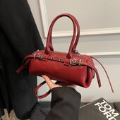 Geantă de umăr roșie sub braț femei 2025 de primăvară noua modă coreeană geantă de mână retro cu curea de umăr elegantă geantă de navetă Tendințe stradale