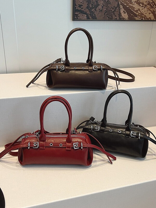 Geantă de umăr roșie sub braț femei 2025 de primăvară noua modă coreeană geantă de mână retro cu curea de umăr elegantă geantă de navetă Tendințe stradale