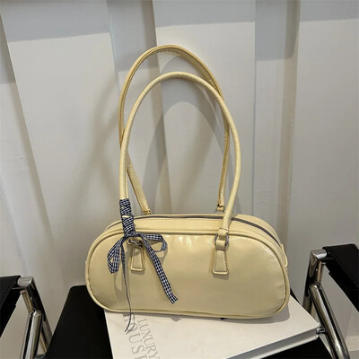 Lielas ietilpības sudraba soma Sieviešu pārnēsājama spilvenu soma, kas piemērota pleciem padušu soma Sieviešu rokassomiņa Ikdienas Bostonas somas