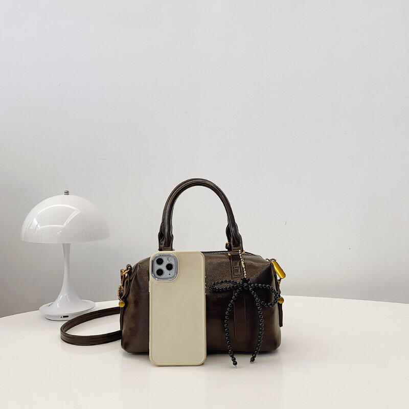 2024 Noua geantă Boston la modă cu pernă, geantă casual din piele moale, textura versatilă, geantă încrucișată diagonală cu un singur umăr