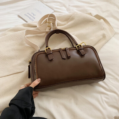 Geantă de mână retro, simplă, pentru navetă, pentru femei, 2024, nou stil coreean, ocazional, cu umăr de mare capacitate, geantă de bowling