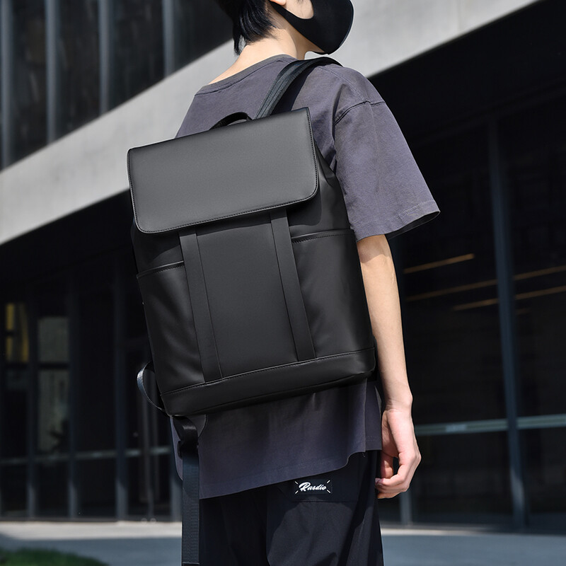 Minimālisma luksusa vīriešu mugursoma 15,6 collu klēpjdatora mugursoma Ūdensizturīga biznesa ceļojumu mugursomas vīriešiem Bagāžas siksnas dizains