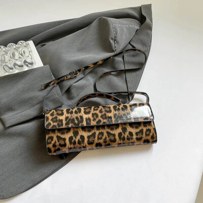 Leopard Print rokassomiņa Sieviešu plecu soma ar atloku Pu Ādas Crossbody Somas Lady 2025 Spring Small Tote Daudzpusīgas kurjersomas