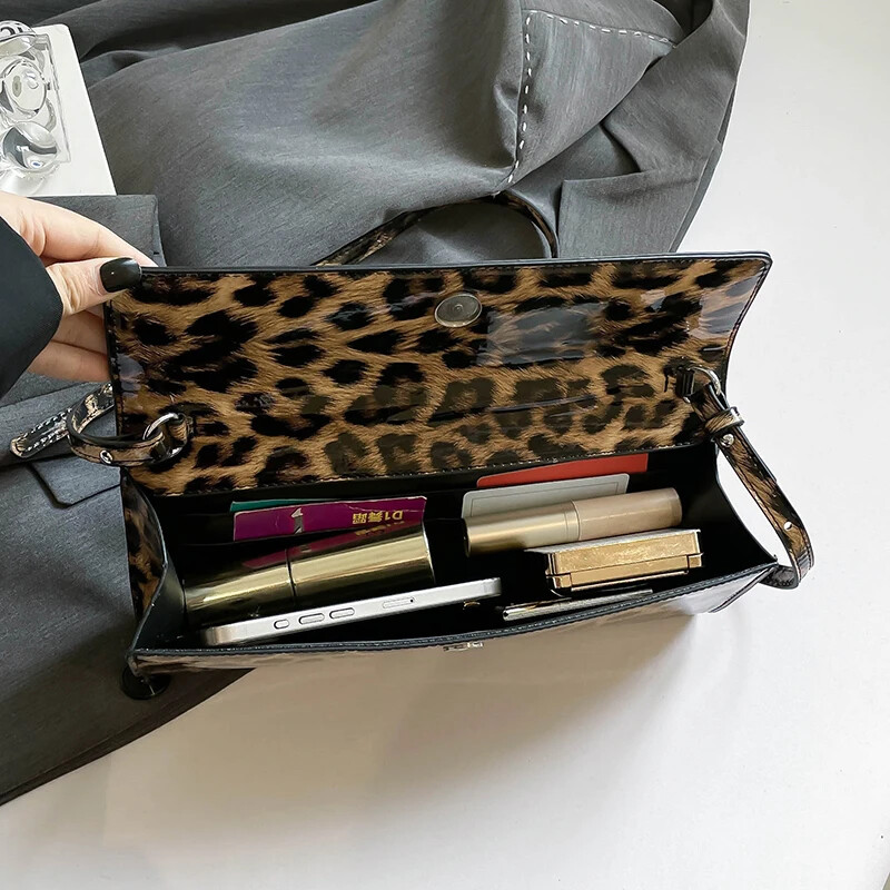 Leopard Print rokassomiņa Sieviešu plecu soma ar atloku Pu Ādas Crossbody Somas Lady 2025 Spring Small Tote Daudzpusīgas kurjersomas