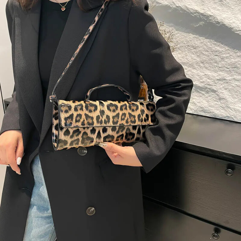 Leopard Print rokassomiņa Sieviešu plecu soma ar atloku Pu Ādas Crossbody Somas Lady 2025 Spring Small Tote Daudzpusīgas kurjersomas