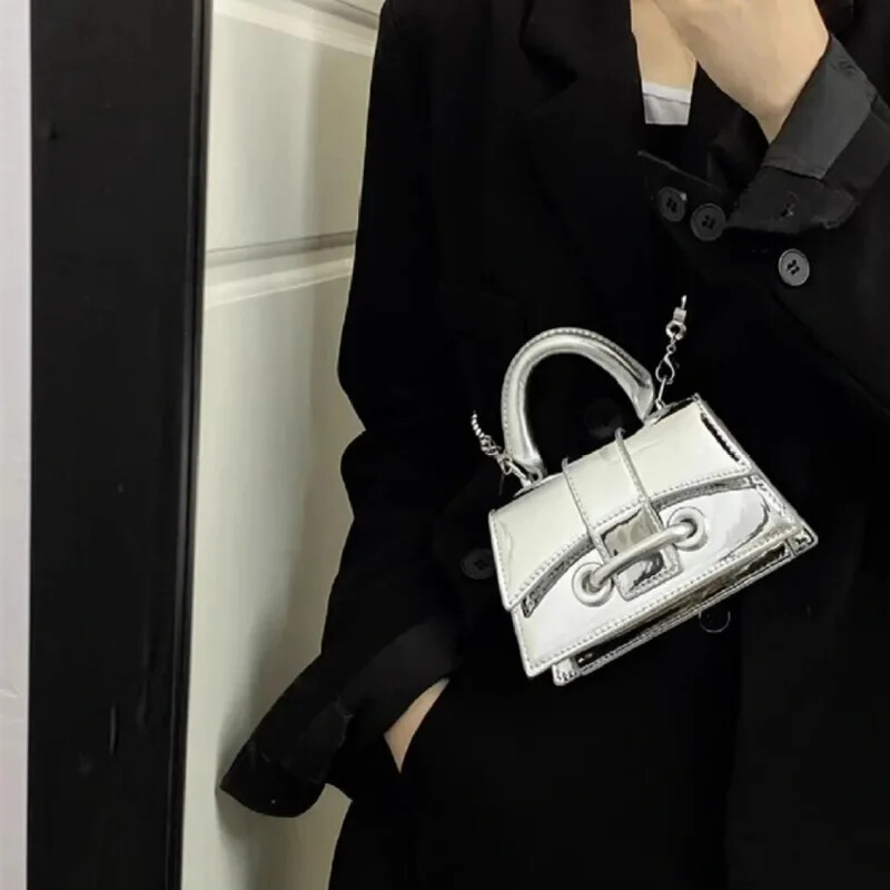 Vintage ženska srebrna šik torba preko ramena Luksuzne dizajnerske male torbe na rame Modna zlatna mini torbica za novčiće Slatka ručna torbica od pu kože