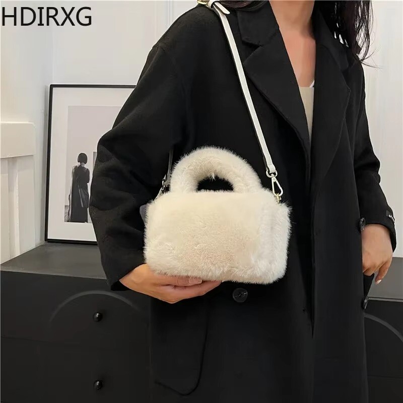 Catifea solidă de înaltă calitate, cu fermoar, la modă, geantă de umăr de iarnă 2025, la modă, geantă de mână, moale, versatilă, populară, de pluș