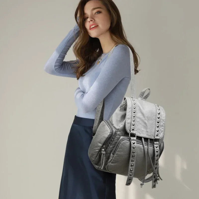 2025 m. Nauja PU prabangi kuprinė, moteriškas kniedinis krepšys su užtrauktuku Naujas nuo vagystės kuprinės laisvalaikiui didelės talpos studentų krepšys Bolso De Mujer