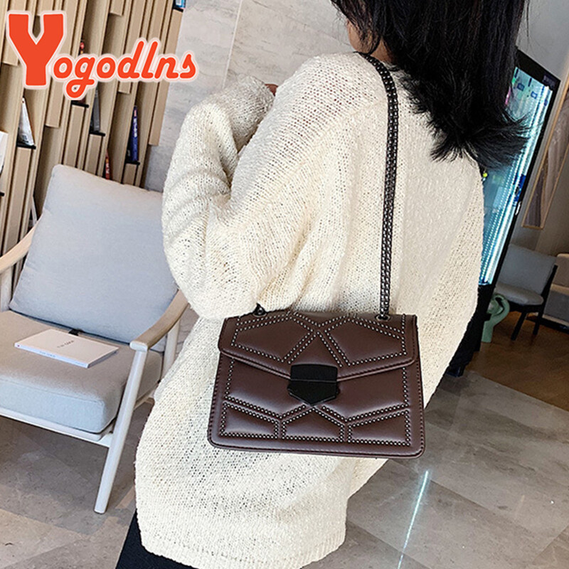 Yogodlns Vintage Rivet Chain Mazas plecu somas Sievietēm Flap Messenger Bag Fashion Small Square Bag Designer rokassomiņa Bolsa